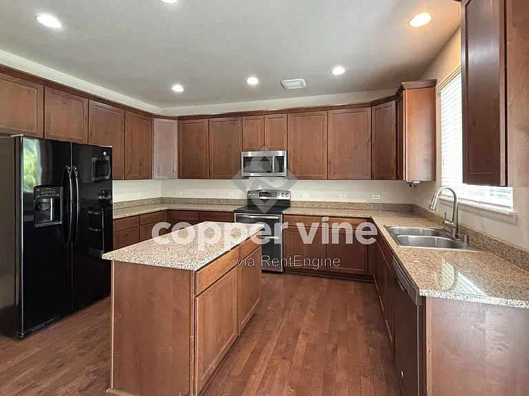 3342 E 140th Dr — Photo 6