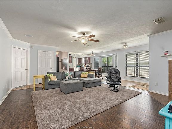 5th image of 1214 Martinsville Ln