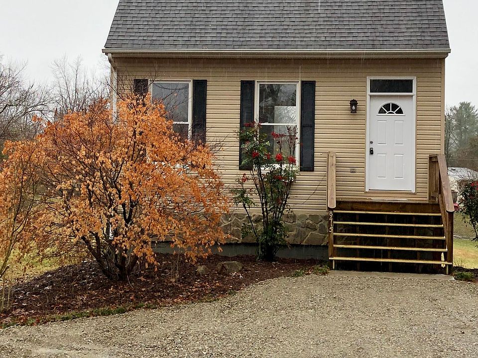 1st image of 8415 Holly Tree Dr