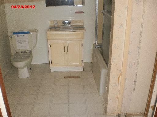 5th image of 15829 S Ashland Ave