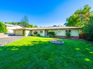 1417 Carter Way, Redding, CA 96002