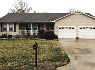 605 Hillsdale St, Charleston, MO 63834