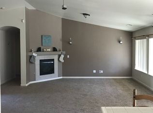 5625 W Weathermaker Ave, Fresno, CA 93722