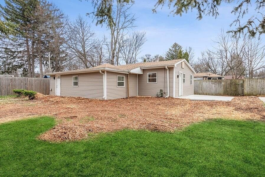 W1046 Pell Lake DRIVE, Genoa City, WI 53128 Zillow