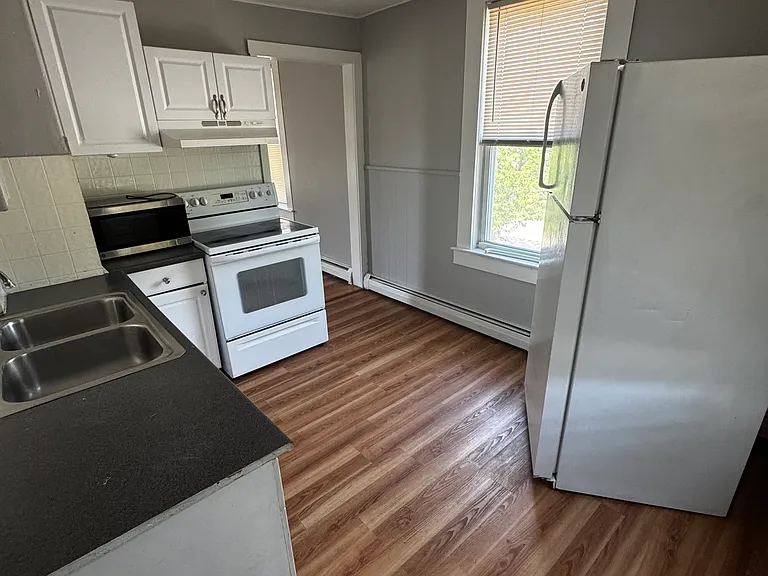 94 Vinton St #2 — Photo 19