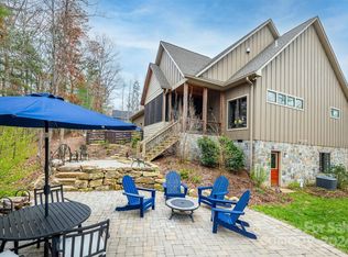 304 Old Mill Dr, Morganton, NC 28655