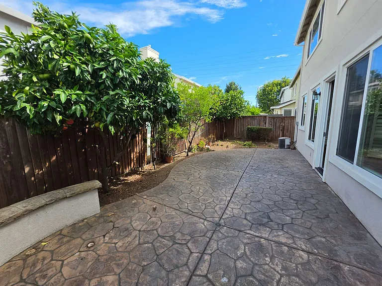 2075 Purcell Pl — Photo 22
