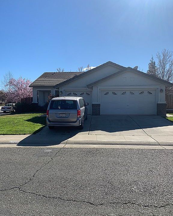 1st image of 9268 Lucchesi Dr