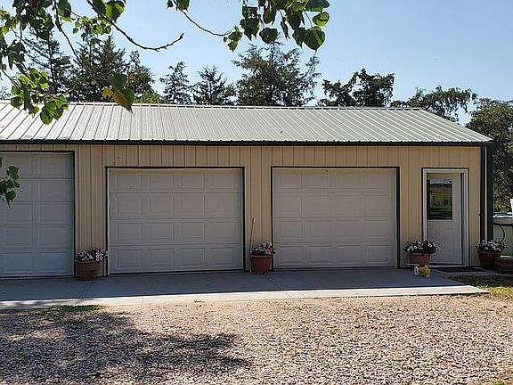 2nd image of 76540 Road 336