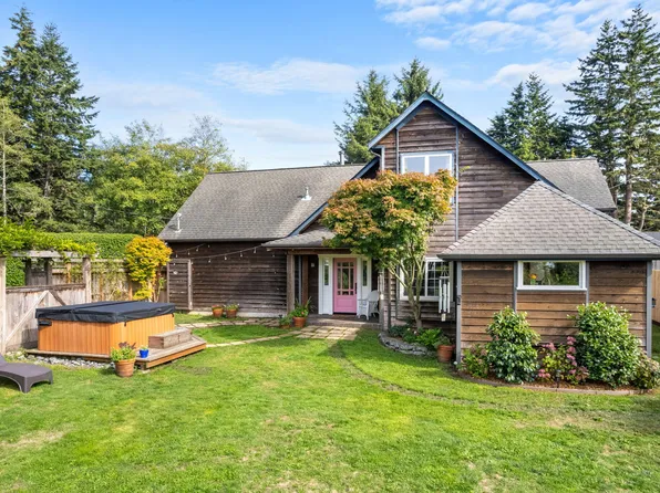 677 Kay Ave, Trinidad, CA 95570