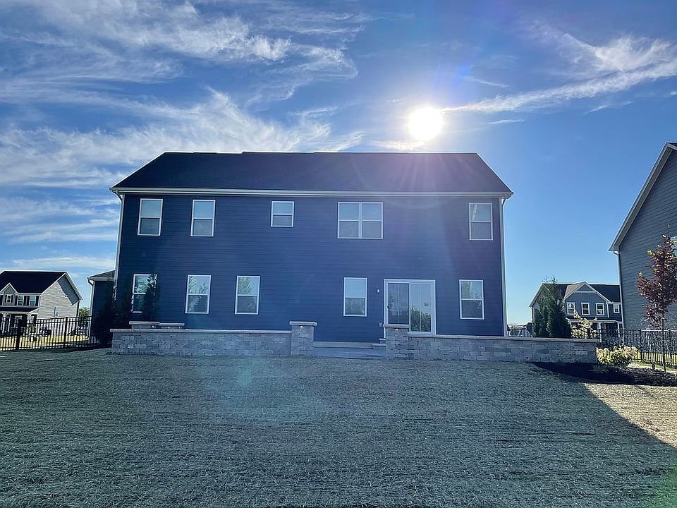 2nd image of 3788 Oak Creek Dr