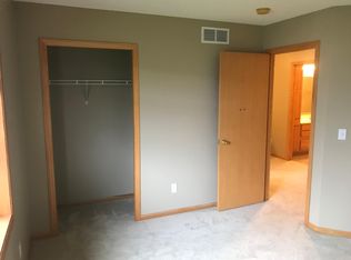9096 Goodrich Dr, Monticello, MN 55362
