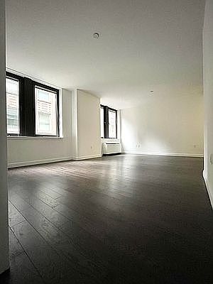 3rd image of 100 Maiden Ln APT 712