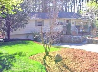 4 Smart Rd, Acton, MA 01720