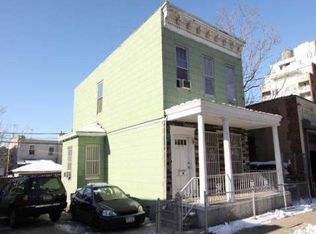 2112 27th Rd, Astoria, NY 11102