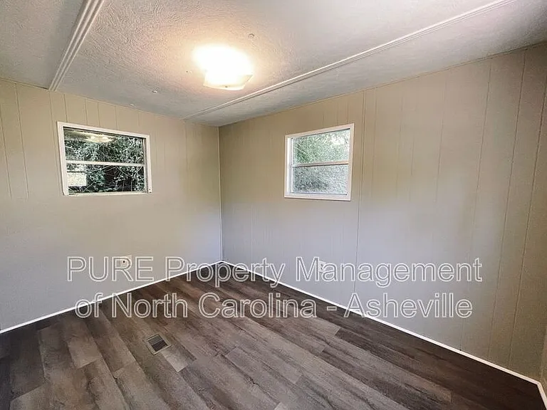 26 Magic Dr — Photo 8