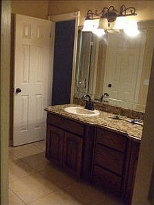 5th image of 3517 N 31st St #27