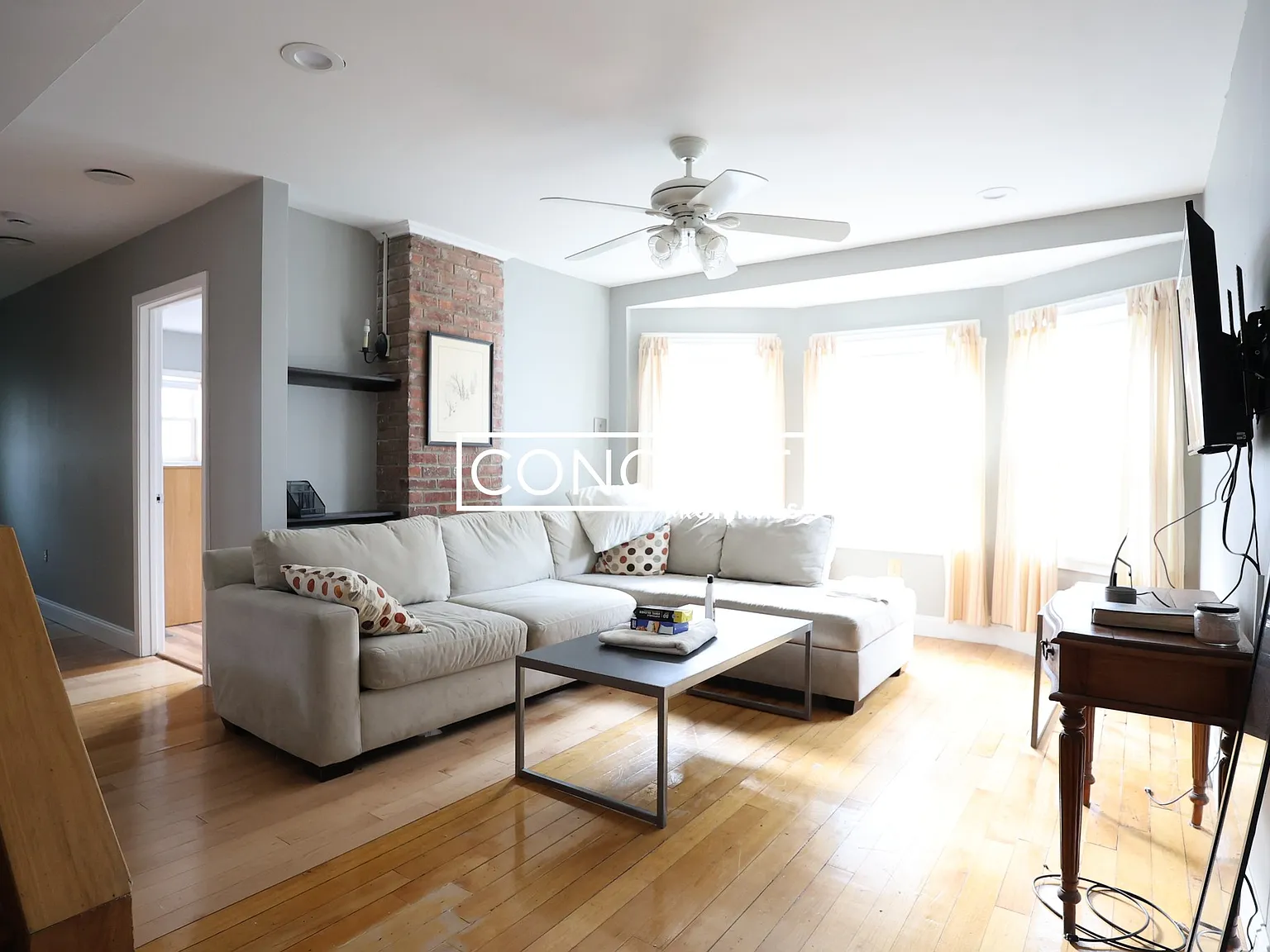 5 bed, $5,950 — Photo 2