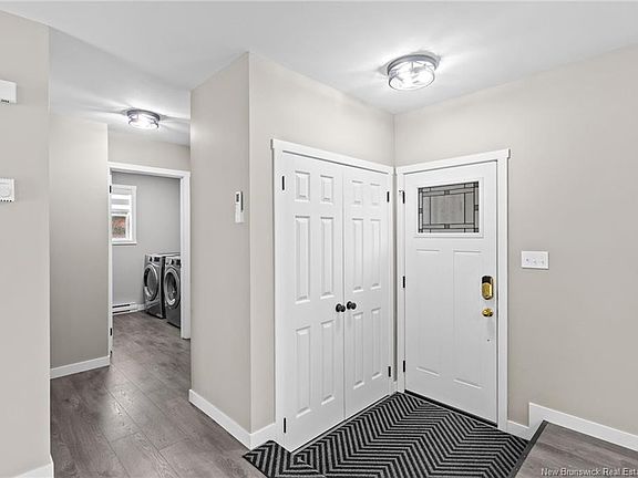3rd image of 288 Pleasant Dr