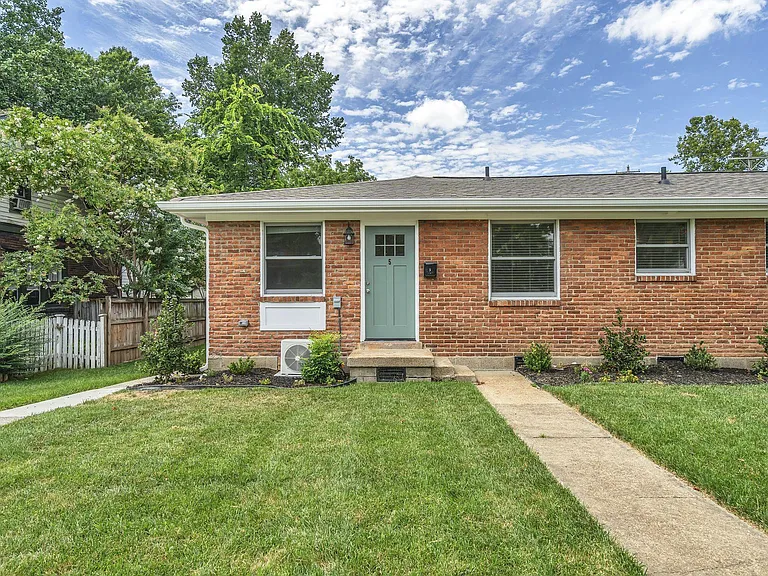 627 Shelby Ave #5 — Photo 3