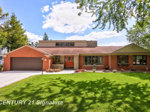 53 Benton Rd, Saginaw, MI 48602