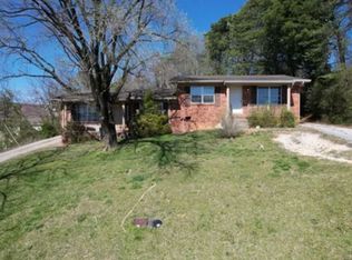 6325 Plantation Dr, Chattanooga, TN 37416