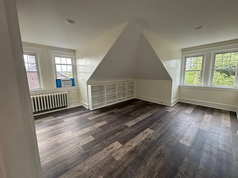 724 Main St #3 — Photo 6