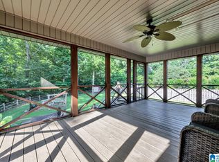 Oo, Gardendale, AL 35071