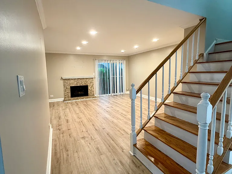 1525 Johnstown Ct — Photo 9