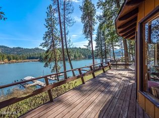 12433 N Lakewood Dr, Hayden Lake, ID 83835