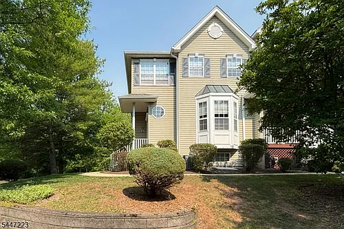 39 Briar Ln Photo 1 39 Briar Ln Photo 1