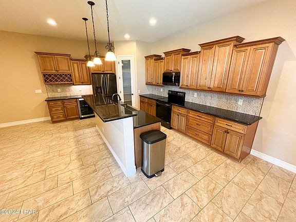3rd image of 1135 Cascade Ln