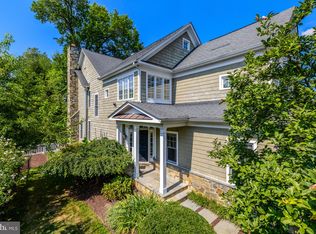 1519 Pathfinder Ln, Mc Lean, VA 22101