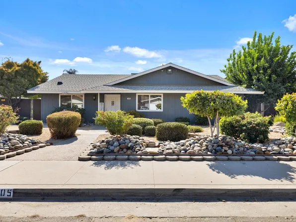 15205 W El Mar Ln, Kerman, CA 93630