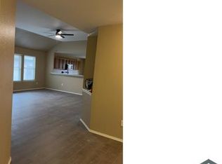 5762 Firethorn Dr, Dallas, TX 75249
