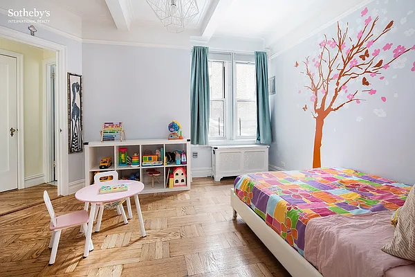 Sold by Sotheby's International Realty | media 12