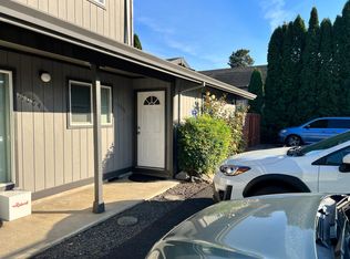 17066 Merlo Rd, Beaverton, OR 97003