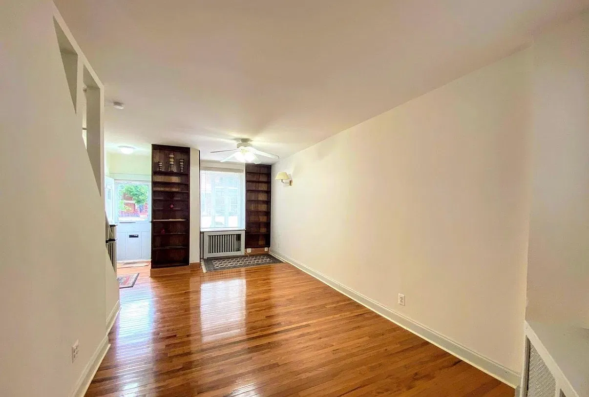 3 bed, 1080 sqft, $1,500 — Photo 4