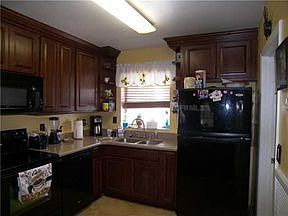 3rd image of 2223 Austin Ave