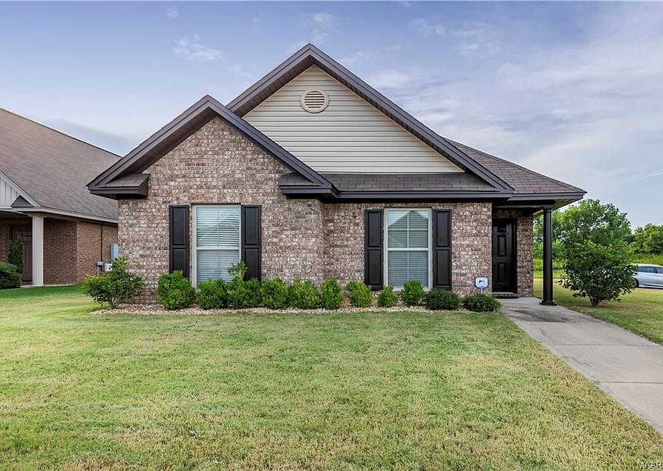 1st image of 6521 Park Lake Ct