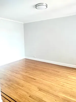 Rented by Chana Ofek, LREB | media 30