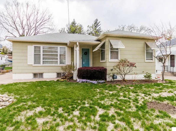 2925 S 44th St, Lincoln, NE 68506