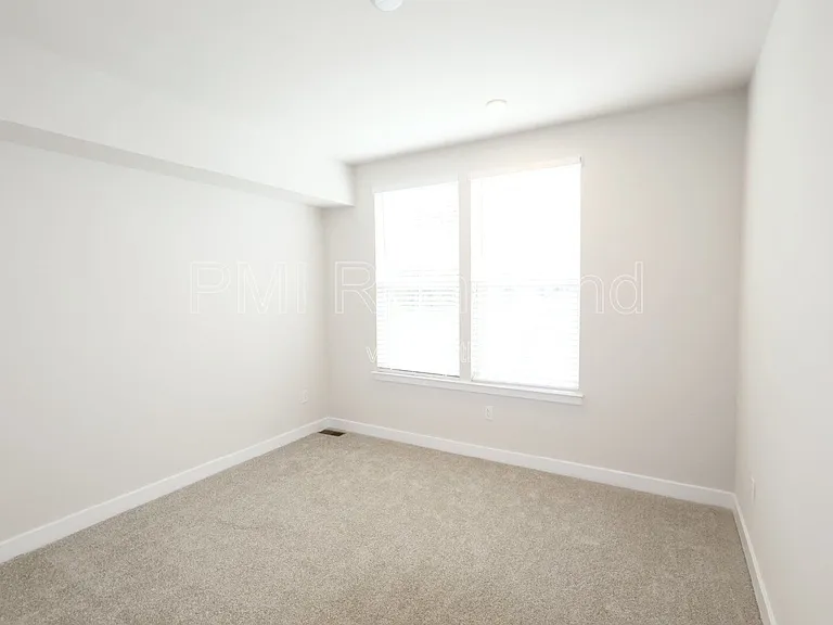2854 Calgary Ln — Photo 20