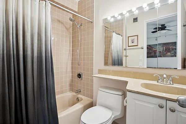 Rented by Douglas Elliman | media 4