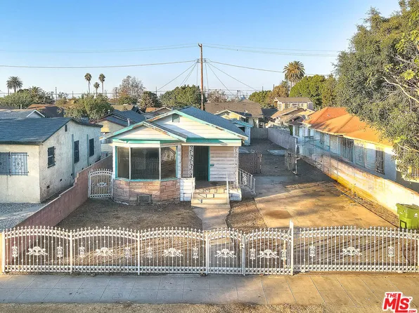 1307 W 59th Pl, Los Angeles, CA 90044