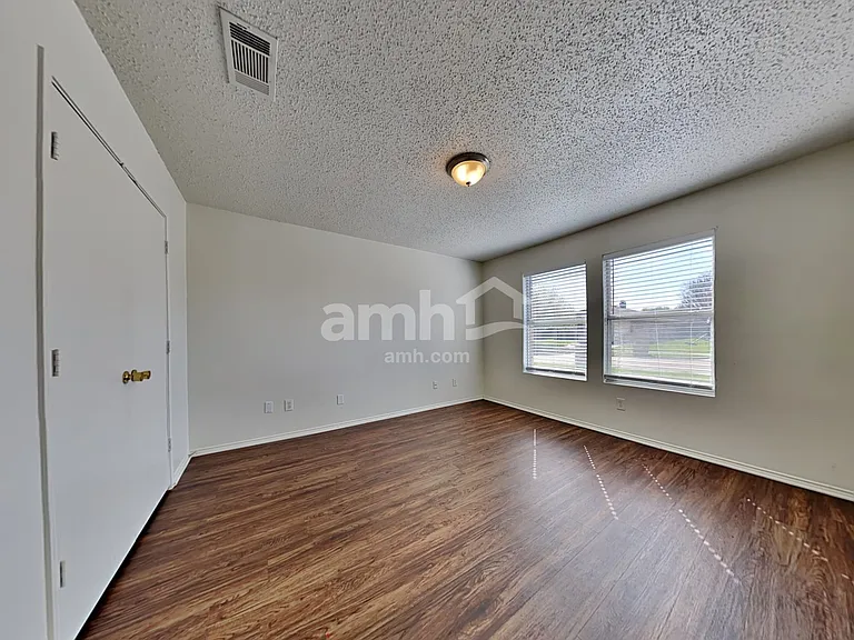 809 Encino Dr — Photo 14