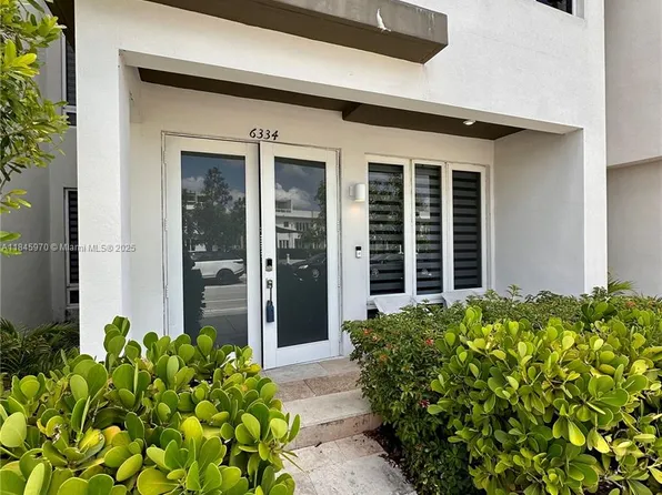 6334 NW 104th Path, Doral, FL 33178