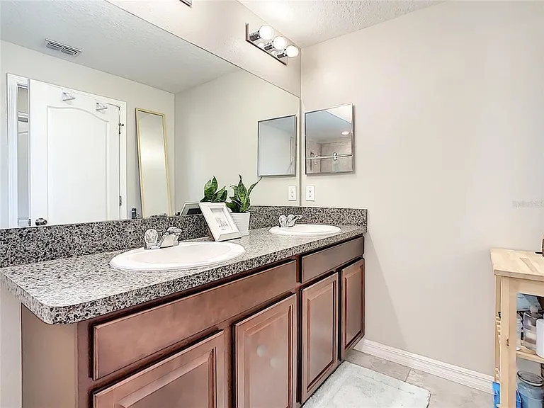 1702 Ivory Goose Pl — Photo 20