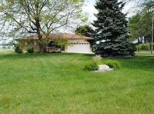 19119 24 Mile Rd, Macomb, MI 48042