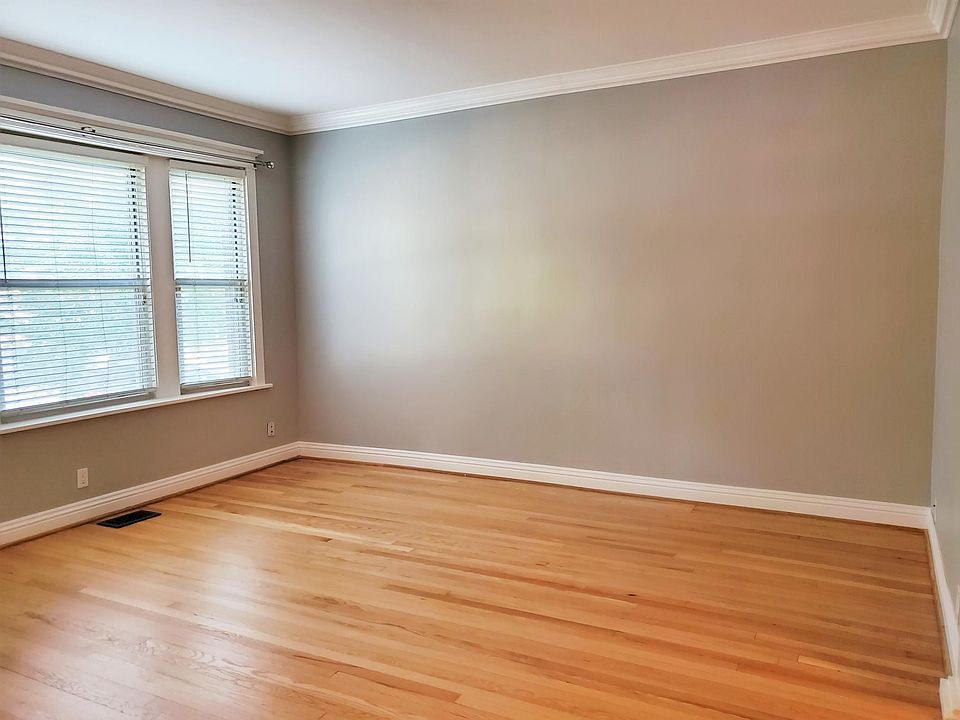 1st image of 4311 N Damen Ave APT 1